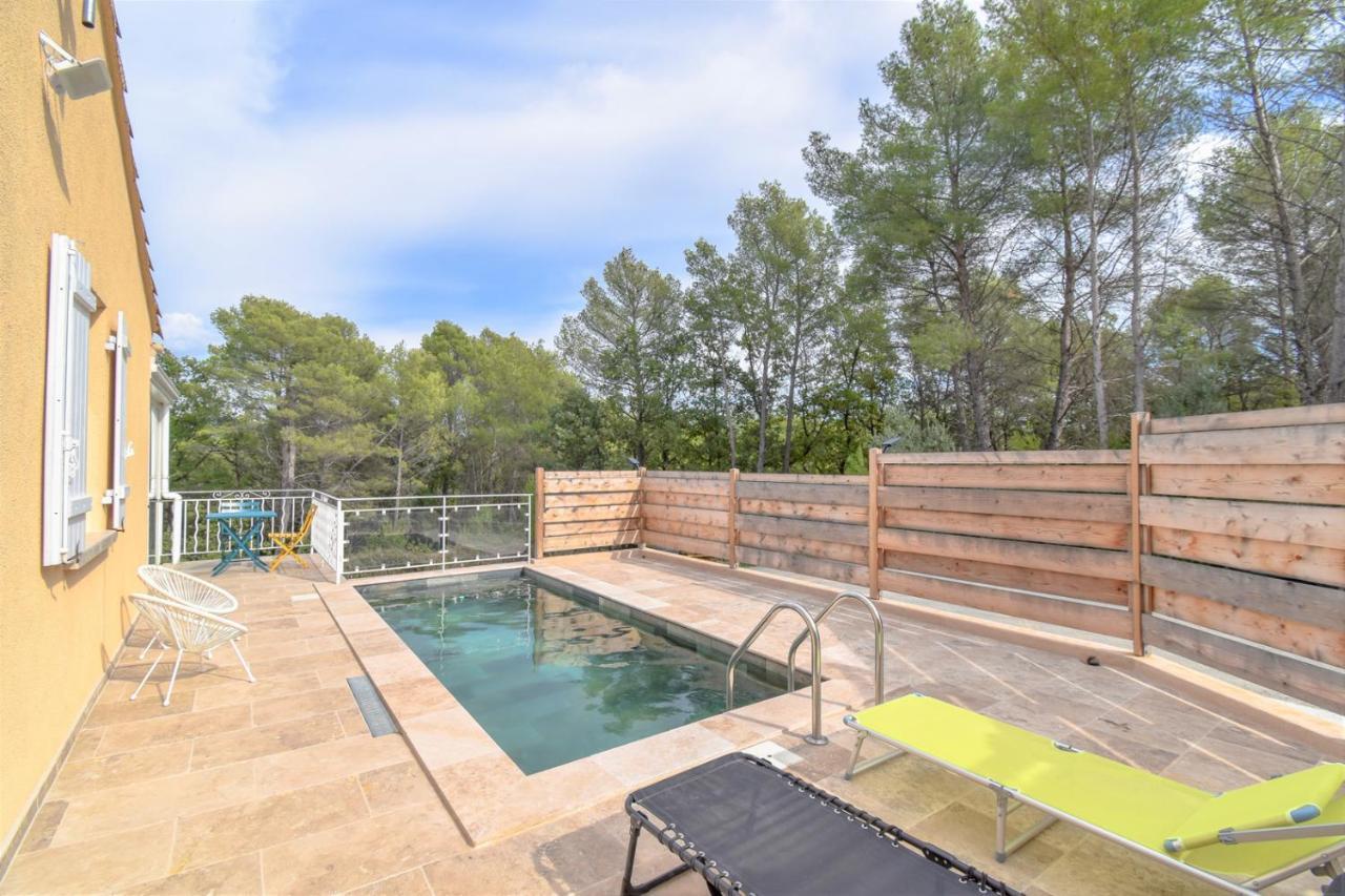Charmante Maison Climatisee Avec Piscine Draguignan Exterior foto