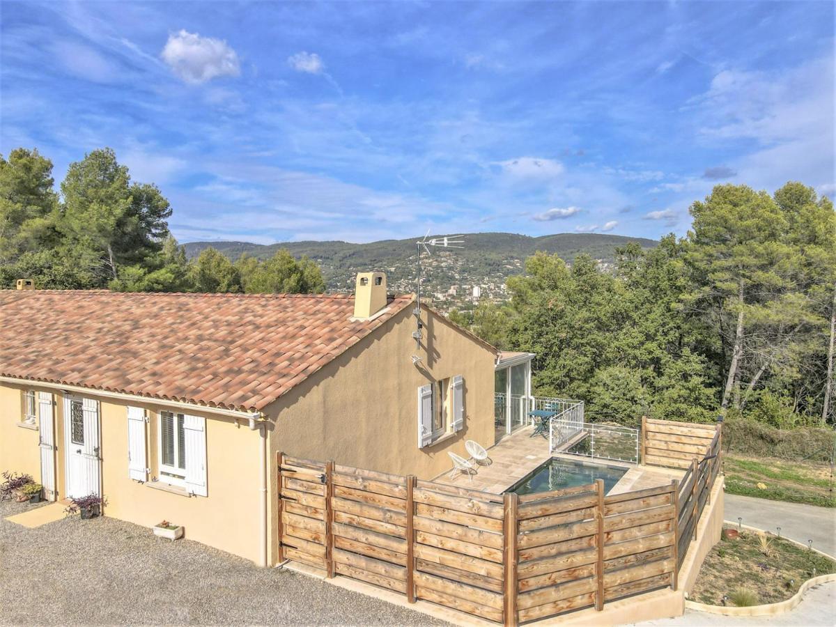 Charmante Maison Climatisee Avec Piscine Draguignan Exterior foto
