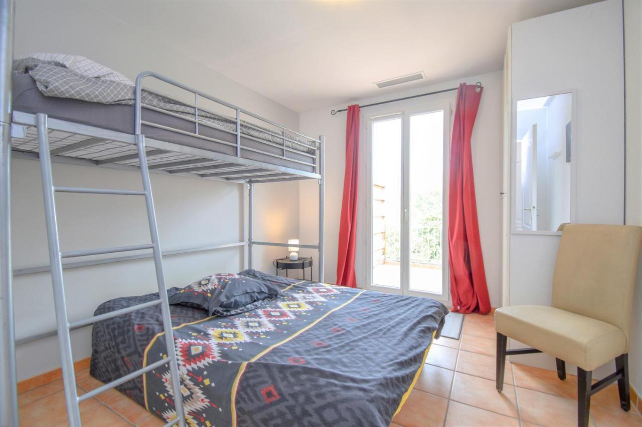 Charmante Maison Climatisee Avec Piscine Draguignan Exterior foto